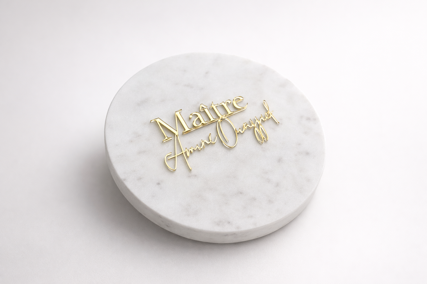 Maître / Docteur / Autre + prénom / nom