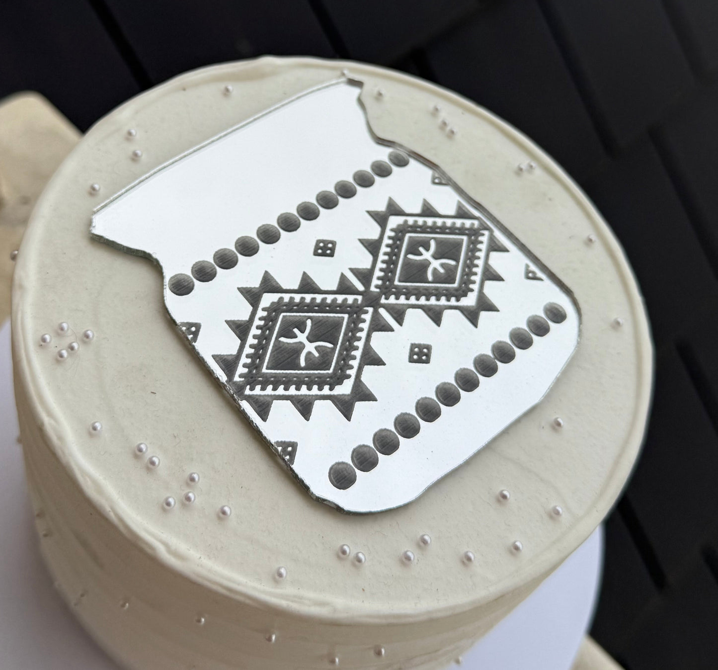 MAHBES CAKE Pot Amazigh