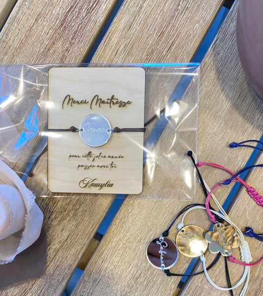 Bracelet personnalisé + carte offerte