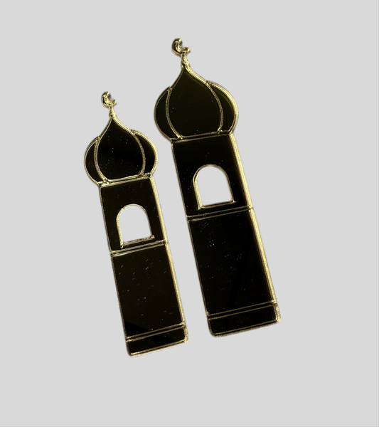 2 minarets
