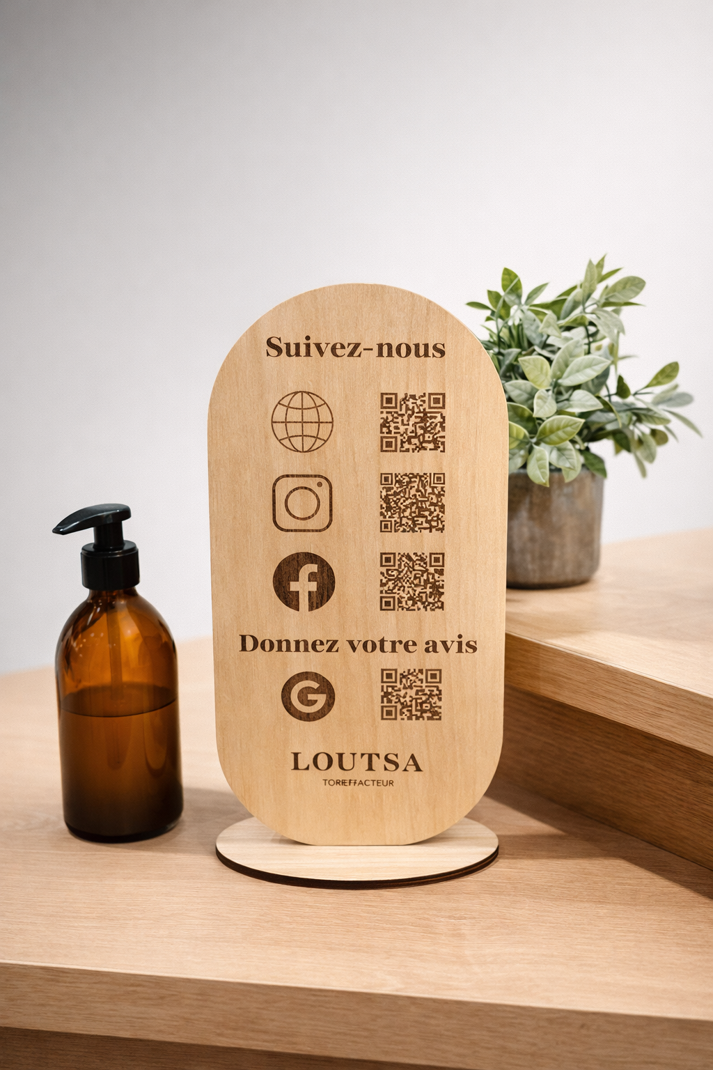 QR Code Station - MYBUSINESS
