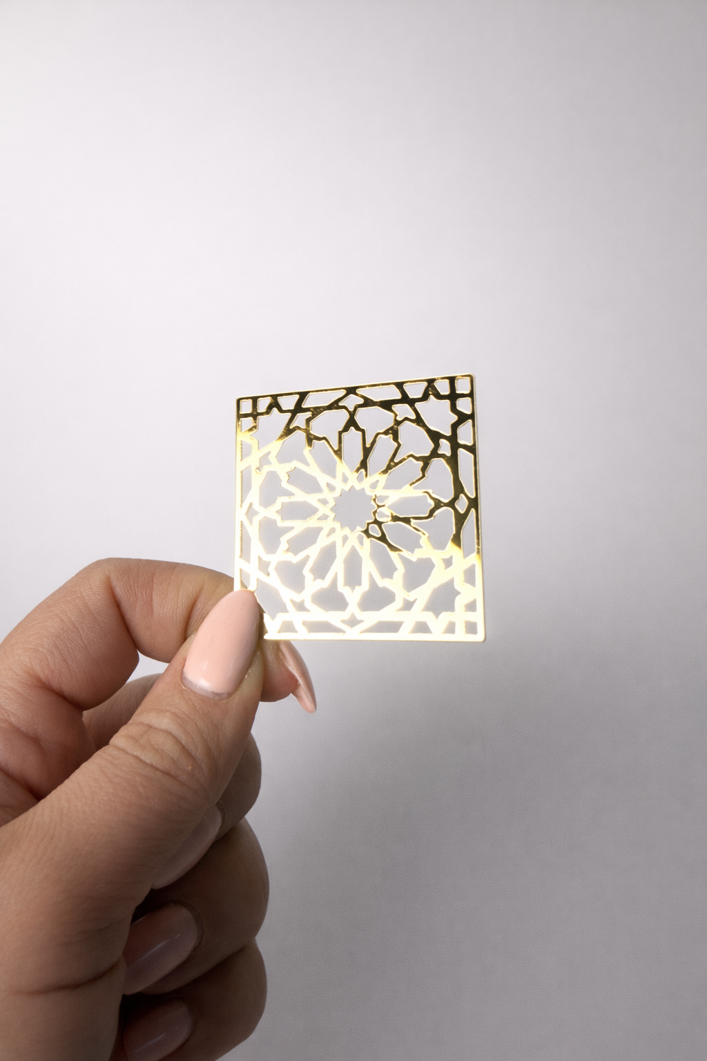 Arabesque Square Label LOT 10